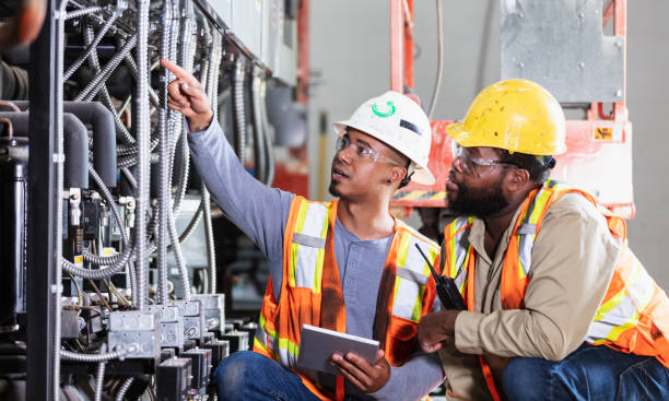 Best Electrical Contractors for Businesses  in Genoa, IL